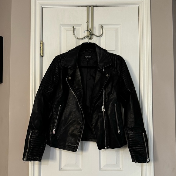 TopShop Size 6 Black Leather Jacket - Picture 1 of 3